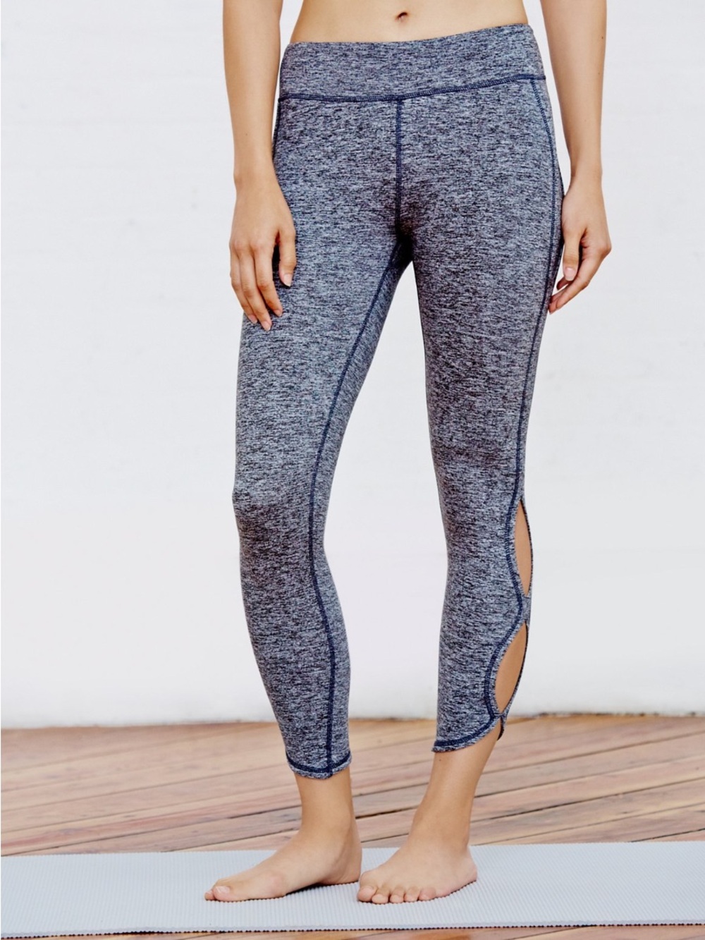 Free People Movement Womens Infinity High-Rise 3/4 Legging Heathered Navy Sz S